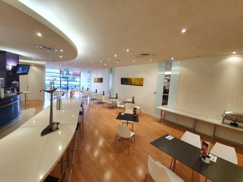 Ramada Encore By Wyndham Dandenong - Nambucca Heads Accommodation 2