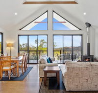 Ravensbourne Escape- Stella Luna - Nambucca Heads Accommodation