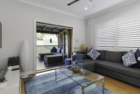 Relaxed Clovelly Beach Home - Parking - Cloey6 - Nambucca Heads Accommodation 2