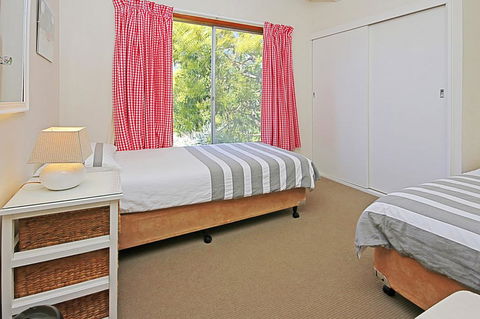 REST ASHORE At MOLLYMOOK - Nambucca Heads Accommodation 3