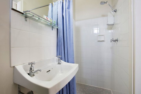 Rex Hotel Adelaide - Nambucca Heads Accommodation 2