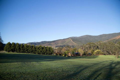 Ridge Line Riders Luxury Retreat - Nambucca Heads Accommodation 0