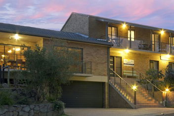 Riverside Rest Nambucca Heads with Nambucca Heads Accommodation