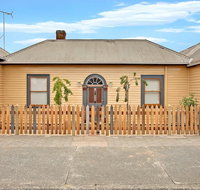 Robinson Cottage - Nambucca Heads Accommodation