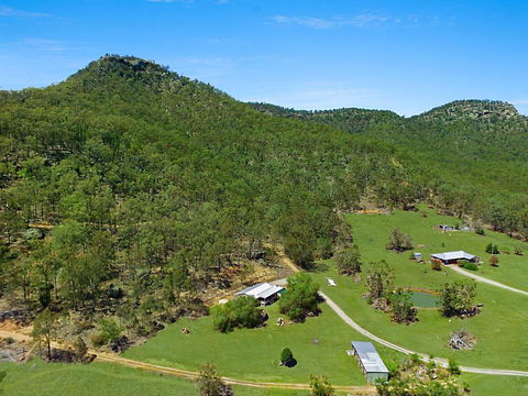 Rosa Estate In Broke - Two 3br House In Walking Distance To Cellar Doors - Nambucca Heads Accommodation 2