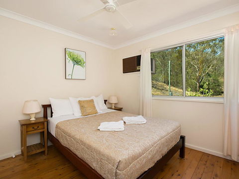 Rosa House In Broke, 4br House In Walking Distance To Cellar Doors - Nambucca Heads Accommodation 2