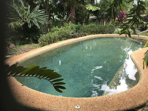 Royal Palm Cottage, Entire Two Bedroom 2 Bathroom House With Pool - Nambucca Heads Accommodation 2