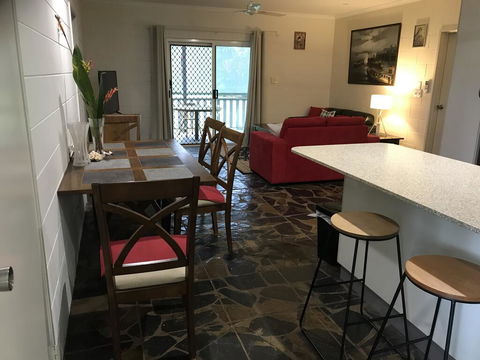 Royal Palm Cottage, Entire Two Bedroom 2 Bathroom House With Pool - Nambucca Heads Accommodation 1