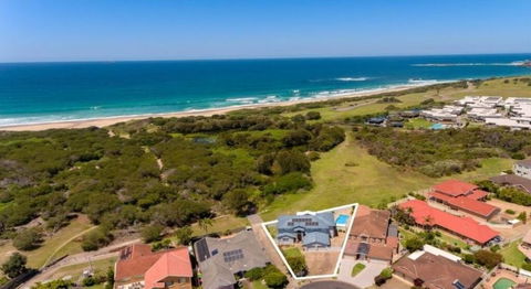 Saltwater Manor - Nambucca Heads Accommodation 1