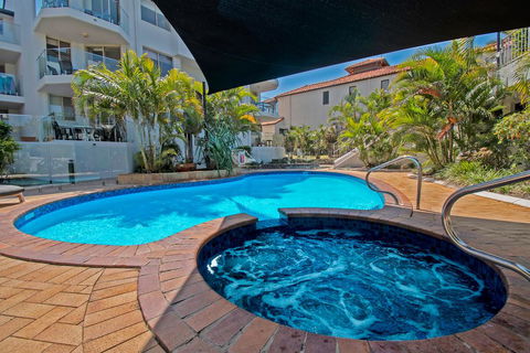 Sandcastles On Currumbin Beach - Nambucca Heads Accommodation 1