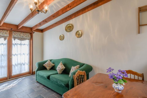 Sargeants & Armoury Cottages 1823 - Nambucca Heads Accommodation 3