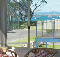 Sealark - views of the bay - Nambucca Heads Accommodation