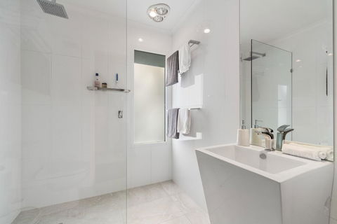Serenity - Merricks North Cottage - Nambucca Heads Accommodation 2