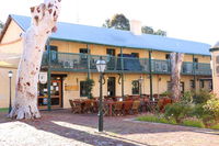 Settlers House
