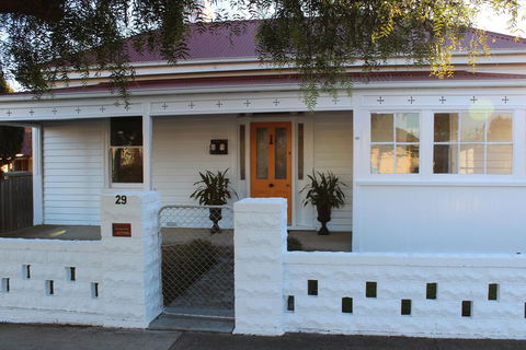 Signature On Gunn - Nambucca Heads Accommodation 1