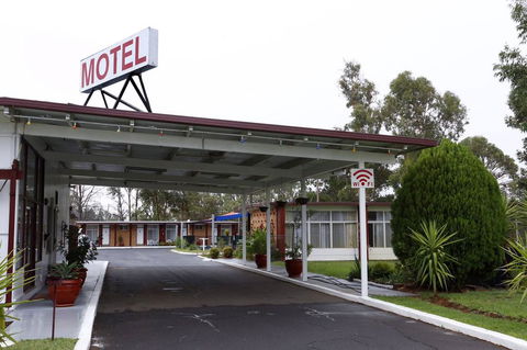 Silver Oaks Motel - Nambucca Heads Accommodation 1