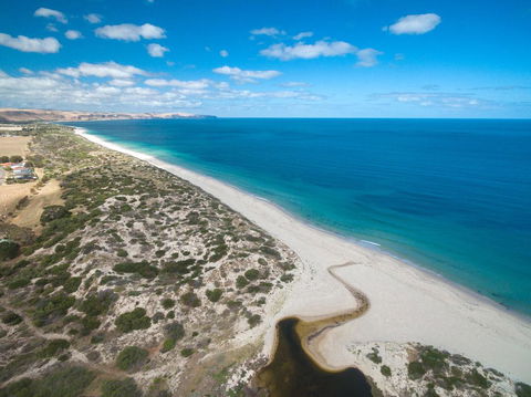 Socks 'n' Sandals - 34 Riverview Drive - Nambucca Heads Accommodation 3