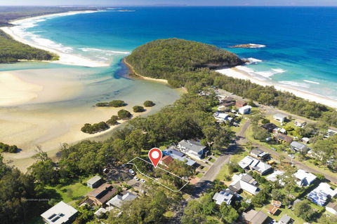 Soldier Crab Shack - 20 Macleay St - Nambucca Heads Accommodation 0