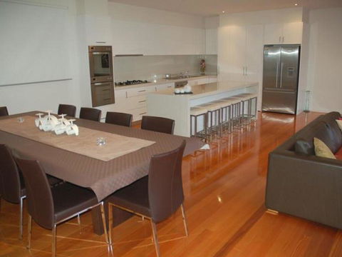 Sorrento City Style - Nambucca Heads Accommodation 0