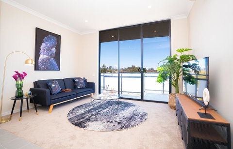 SP246-Brandnew Modern Apt In Penrith With Parking - Nambucca Heads Accommodation 0