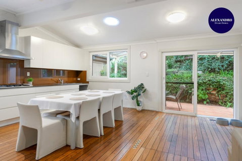 Spacious & Relaxed 4 Bed House - Pets Welcome - Nambucca Heads Accommodation 0