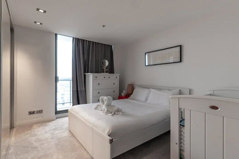Spacious 2 Bedroom Flat In Wolli Creek - Nambucca Heads Accommodation 3