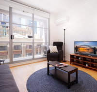 Spacious and Bright Studio in the Middle of Town - Nambucca Heads Accommodation