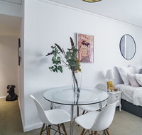 Spacious Apt V Stylish Furniture Pool GYM - Nambucca Heads Accommodation