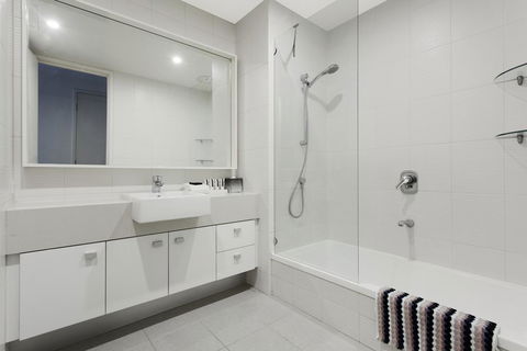Spacious Modern Apartment Near Crown - Nambucca Heads Accommodation 2