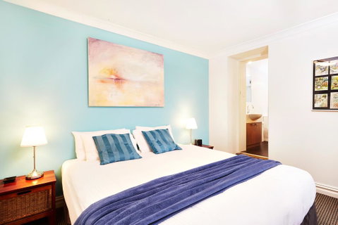 Spacious Studio With Courtyard And Extra Beds - Nambucca Heads Accommodation 2