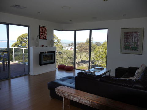 Spectacular Holiday Living - Nambucca Heads Accommodation 3