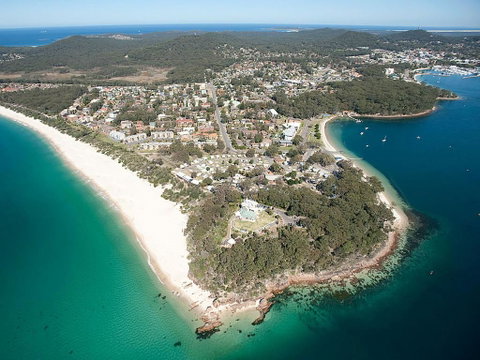 Spectacular Views & Walking Distance To The Beach! - Nambucca Heads Accommodation 0