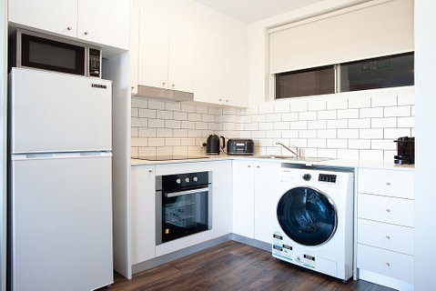 Sprawling City Views And Balcony In Cosy Apartment - Nambucca Heads Accommodation 3