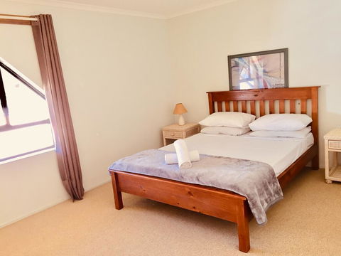 Spring Hill Gardens Apartments - Nambucca Heads Accommodation 3