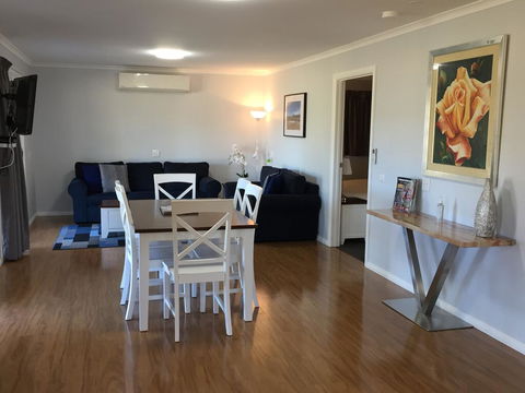 Starline Alpacas Farmstay Resort - Nambucca Heads Accommodation 0