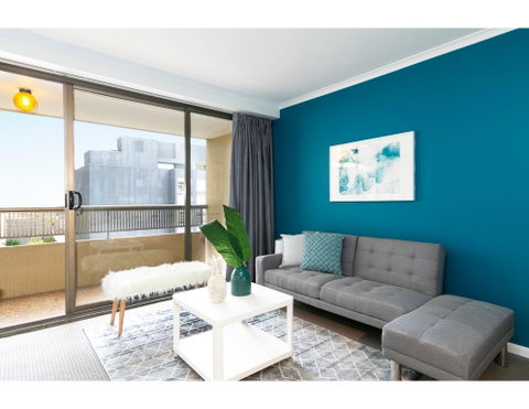 Striking And Super Convenient Studio With Balcony - Nambucca Heads Accommodation 3