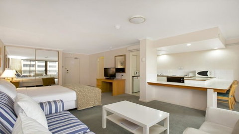 Studio With Balcony At College St - Nambucca Heads Accommodation 0