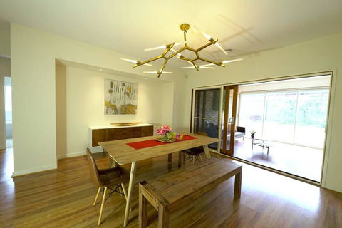 Stylish Luxe House For Big Group Near Shopping Center - Nambucca Heads Accommodation 3