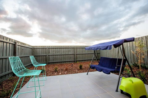 StylishTownhouse@Narre Warren/TrainStation/SC - Nambucca Heads Accommodation 1