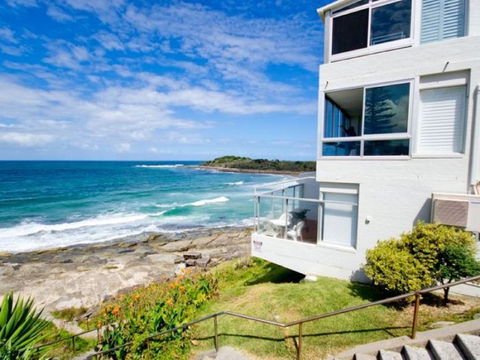 Suncrest 3 - Nambucca Heads Accommodation 1