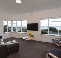 Sunrise at Penguin - Nambucca Heads Accommodation