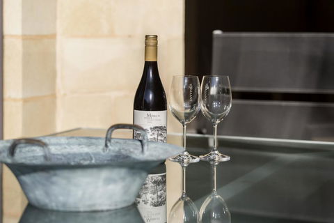 SUNSET VIEWS - MORNINGTON - Nambucca Heads Accommodation 0