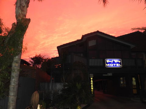 Surf City Motel - Nambucca Heads Accommodation 0