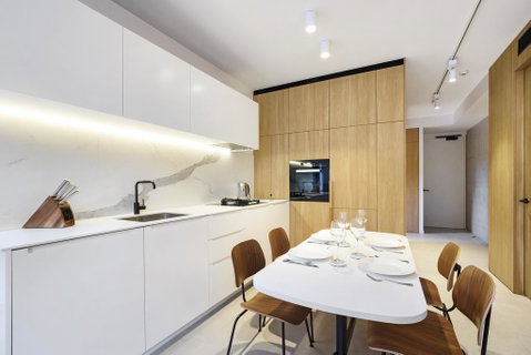 Surry Hills Modern Furnished Self-Contained Apartment (ELZ) - Nambucca Heads Accommodation 3