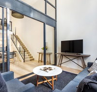 Surry Hills Modern One Bedroom Apartment 310GOUL - Nambucca Heads Accommodation