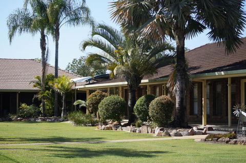 Susan River Homestead - Nambucca Heads Accommodation 2