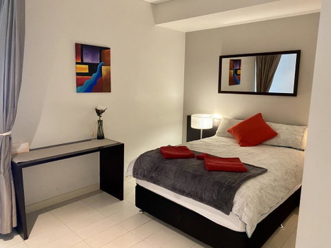 Sydney CBD Central Location - Spacious Apartment - Parking - Pool - Gym - Best Location - Nambucca Heads Accommodation 3