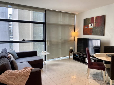 Sydney CBD Central Location - Spacious Apartment - Parking - Pool - Gym - Best Location - Nambucca Heads Accommodation 0
