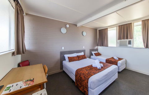 The Australian Hotel Murgon - Nambucca Heads Accommodation 2