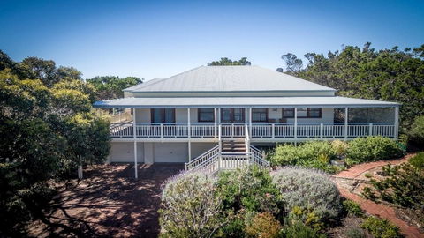The Banksia - 3 Banksia Court, Normanville - Nambucca Heads Accommodation 0